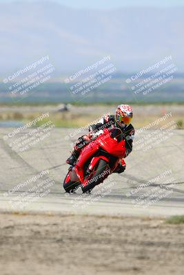 media/May-25-2025-Lets Ride (Sun) [[0ff033e448]]/B Group/1120am (Grapevine)/